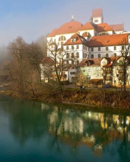 Kloster Sankt Mang und Lech im Nebel 1 F4 Framed Bilder