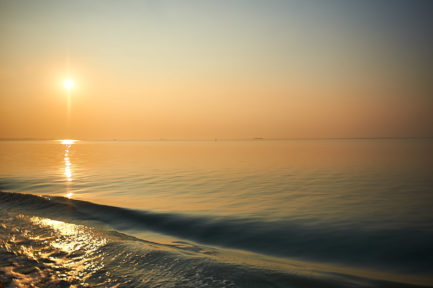 Sonnenuntergang, Die Lagune von Venedig 8 Italien. Epson Premium Fine Art Print in Museumsqualität auf Tetenal Glossy Papier