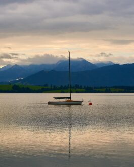 Segelboote in stiller Harmonie