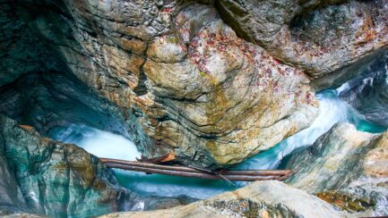 Magische Tiefen der Breitachklamm