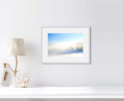 Verschneite Landschaft im Nebel im Allgäu mockup1